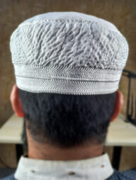 মাদানী বুগিস টুপি