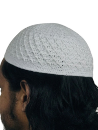 হাতে বোনা টুপি