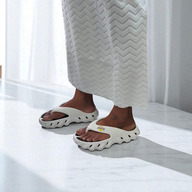 হজ্জ ও উমরাহ ইহরাম স্যান্ডেল সফট ও লাইটওয়েট (সাদা কালার)