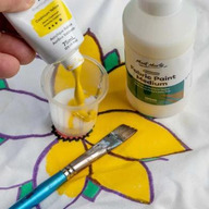 Mont Marte Fabric Paint Medium 250ml